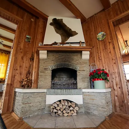 بيت ضيافة Buhiv Skhidnytsia