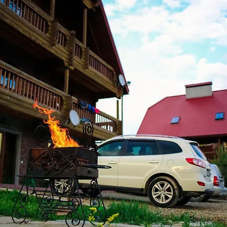 Buhiv Guest house Skhidnytsia